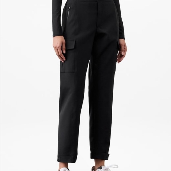Athleta Endless High Rise Cargo Black Pants - Picture 1 of 2